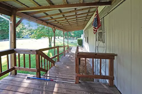 752 Walnut Grove Rd, Dover, TN 37058 photo 4