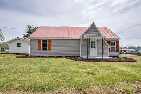 216 Main St, Lafayette, TN 37083