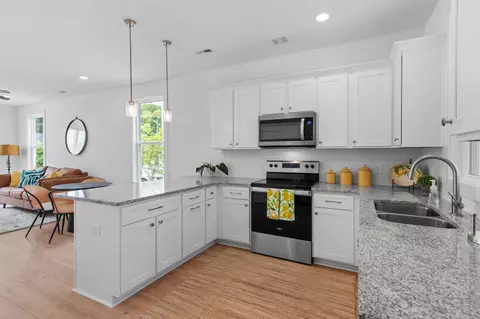 1170 S Dickerson Rd #11, Goodlettsville, TN 37072