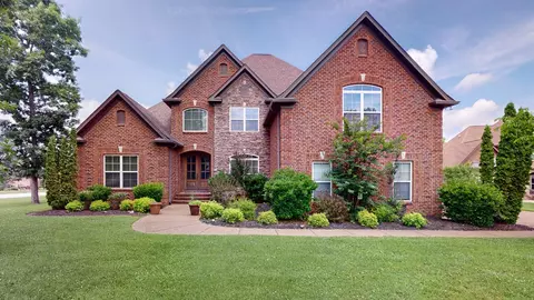 2401 Mckinnon Ct, Mount Juliet, TN 37122