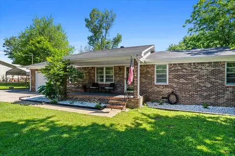 16 Eastwood Spur, Fayetteville, TN 37334