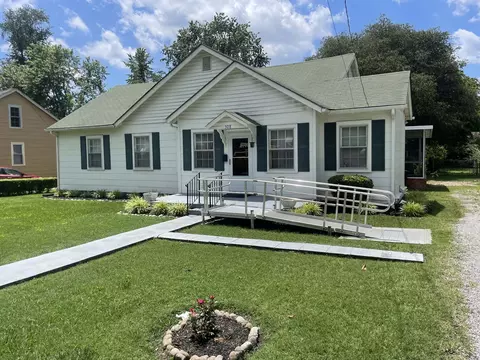 308 1st Ave, Murfreesboro, TN 37130