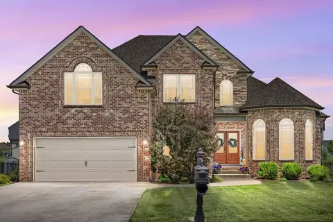1217 Fallon Dr, Clarksville, TN 37043