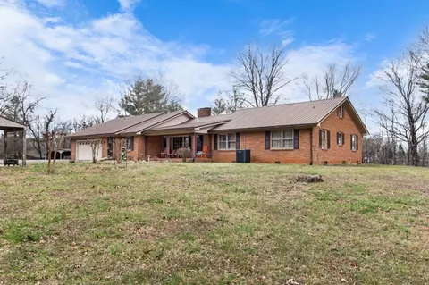 805 Beersheba Hwy, Mcminnville, TN 37110