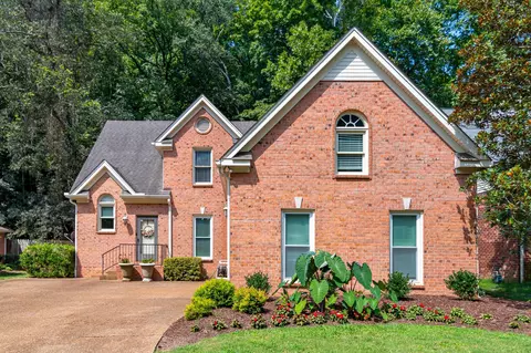 7057 Still Spring Hollow Dr, Nashville, TN 37221