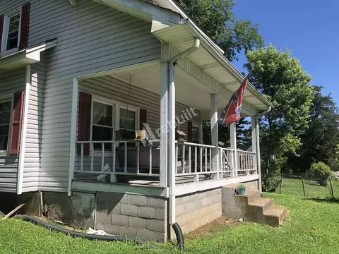 383 Defeated Creek Hwy, Carthage, TN 37030