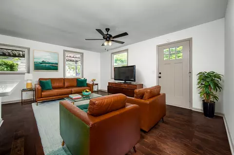 913 Morrow Rd, Nashville, TN 37209