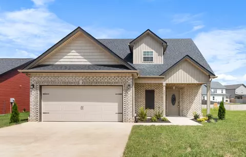 425 Ayden Ln, Clarksville, TN 37042