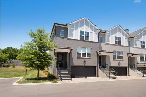 7023 Westside Cir, Nashville, TN 37205