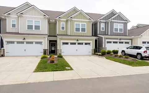 1021 June Wilde Rdg, Spring Hill, TN 37174