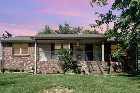 202 Carmack Dr, White House, TN 37188