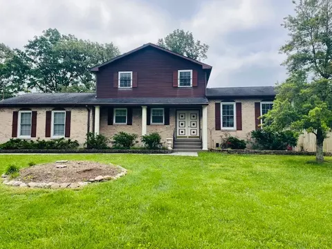 1213 Hillcrest Dr, Manchester, TN 37355