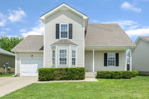 523 Fox Trot Dr, Clarksville, TN 37042