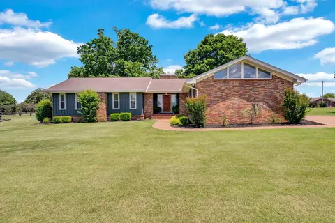 222 Gillen Dr, Sparta, TN 38583