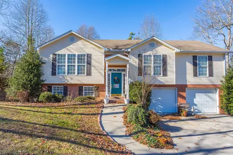2476 Quarles Rd, Rocky Face, GA 30740