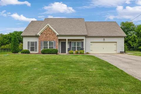 3236 Marion Davis Dr, Murfreesboro, TN 37129