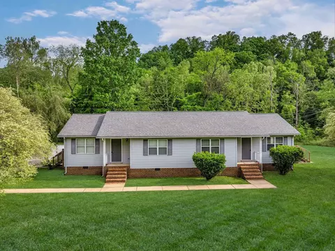 118 120 122 East Acres Ave, Waverly, TN 37185