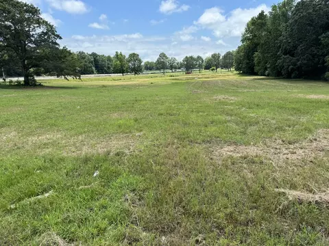 3 Upper Elkton Rd # A, Elkmont, AL 35620