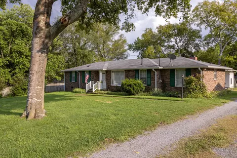 119 Gatone Dr, Hendersonville, TN 37075