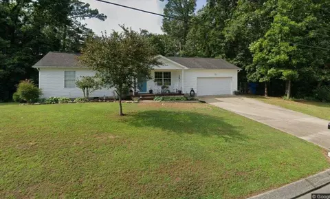 24 Fountain Ln, Ringgold, GA 30736