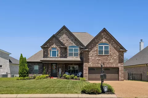 1151 Secretariat Dr, Mount Juliet, TN 37122