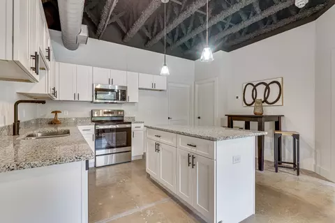 293 Plus Park Blvd #112, Nashville, TN 37217