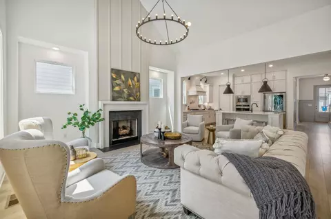 Living - 2019 Cabell Dr, Franklin, TN 37064 photo 4 of 6
