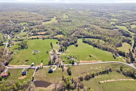 5451 Louise Rd, Cumberland Furnace, TN 37051