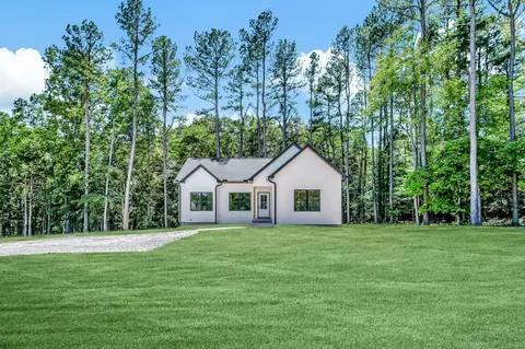 3923 Hwy 47 N, Charlotte, TN 37036