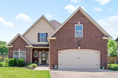 433 Sedgwick Ln, Clarksville, TN 37043