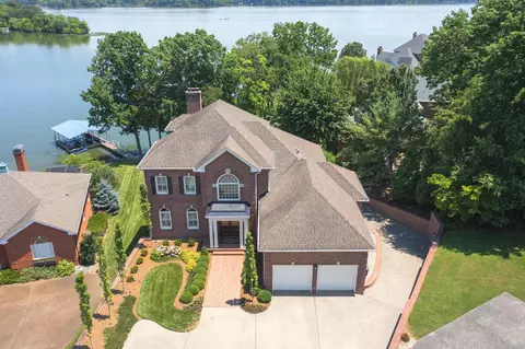 110 N Governors Cv, Hendersonville, TN 37075