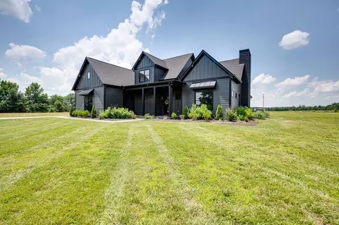 312 Teal Ln, Manchester, TN 37355