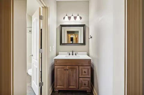 Bath - 118 Tom Walker Dr, Beechgrove, TN 37018 photo 7 of 9