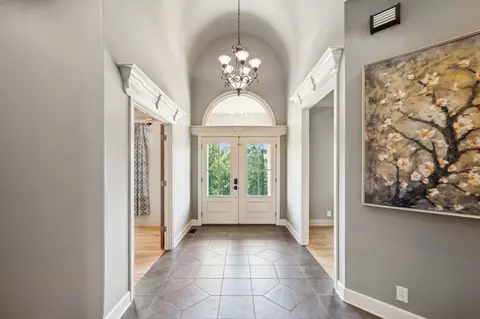 Entry Way - 118 Tom Walker Dr, Beechgrove, TN 37018 photo 1 of 8