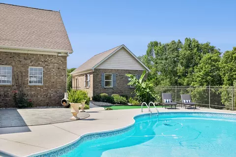 Exterior - 118 Tom Walker Dr, Beechgrove, TN 37018 photo 11 of 20