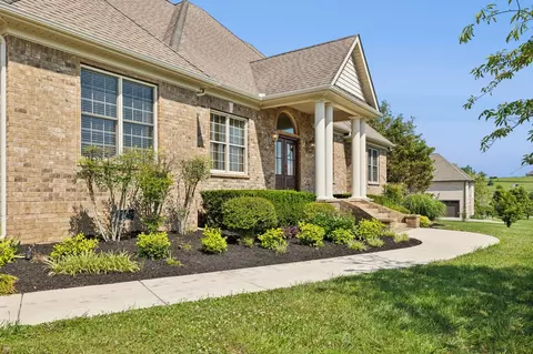 Exterior - 118 Tom Walker Dr, Beechgrove, TN 37018 photo 4 of 20