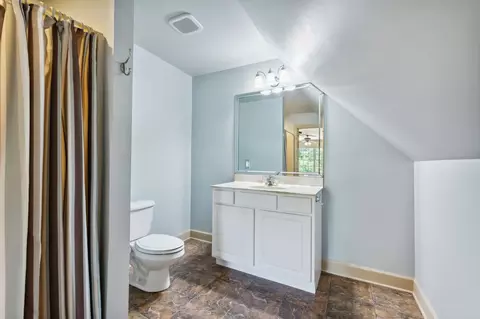 Bath - 118 Tom Walker Dr, Beechgrove, TN 37018 photo 9 of 9