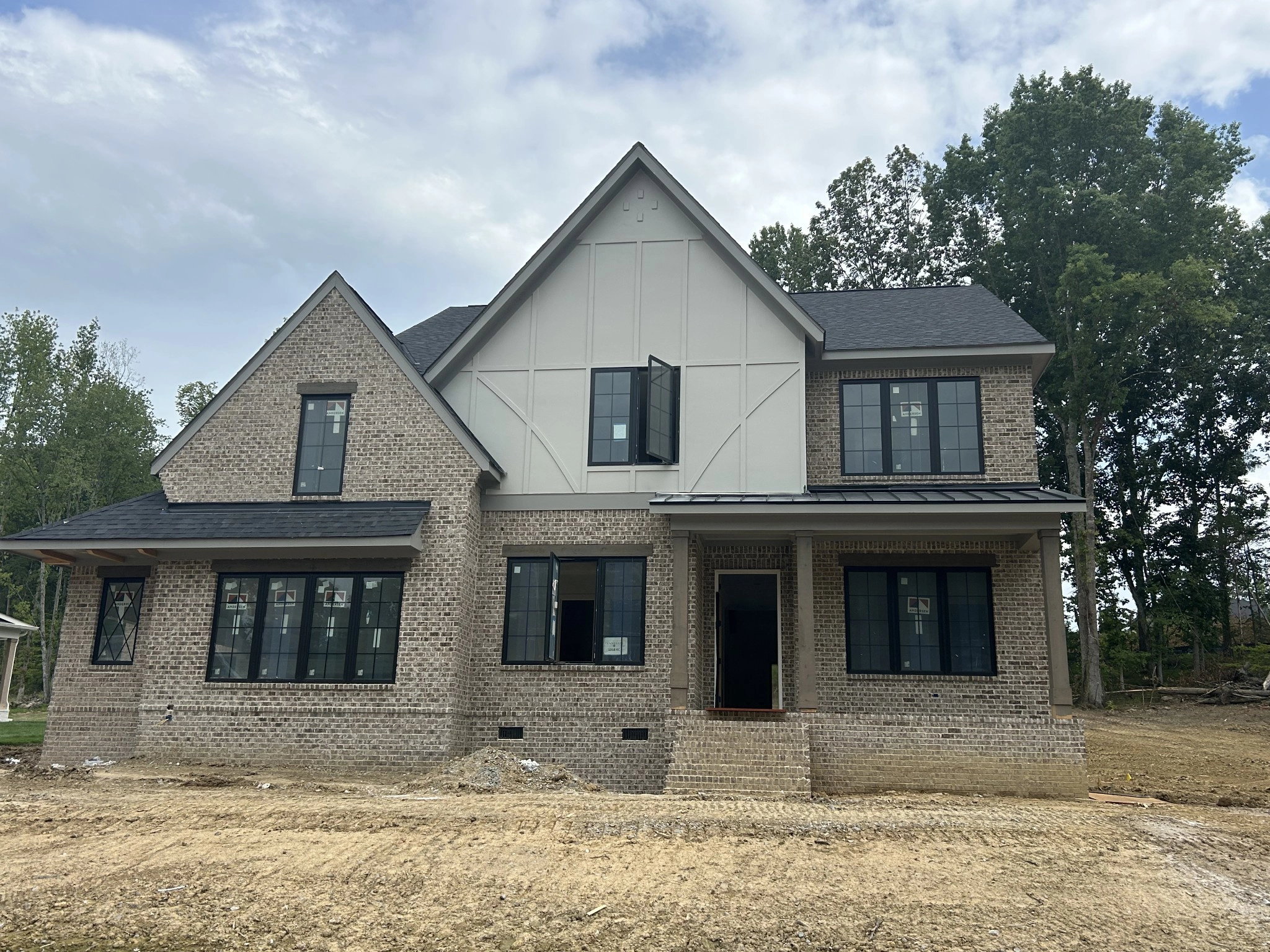 4724 Majestic Mdws Dr  
