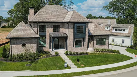 1348 Duncanwood Ct, Nashville, TN 37204