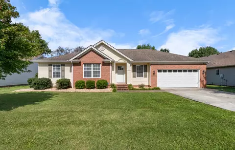 1024 Sivley Rd, Hopkinsville, KY 42240