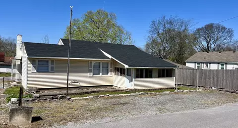 411 Fairview Ave, Smyrna, TN 37167