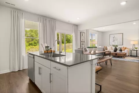 368 Euclid Dr, White House, TN 37188