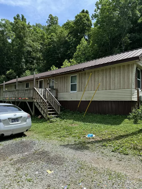 6644 Tooley Branch Rd, Westmoreland, TN 37186
