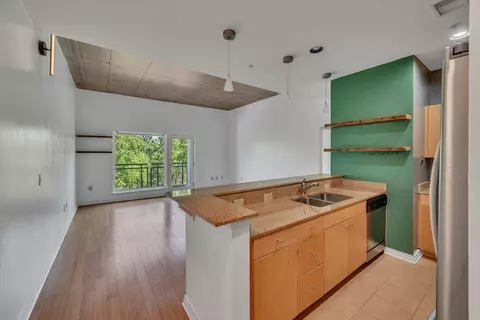 1101 18th Ave S #407, Nashville, TN 37212