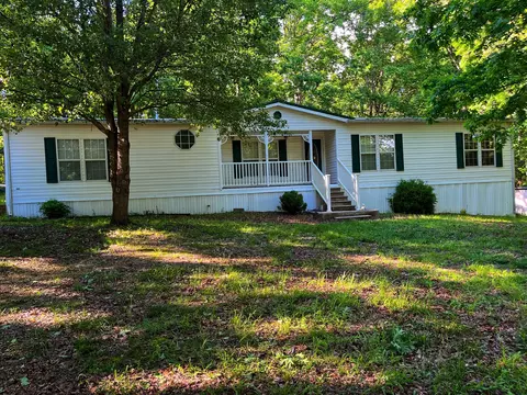 113 Royal Oaks Rd, Hohenwald, TN 38462
