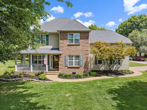 2702 Lydia Ct, Thompsons Station, TN 37179