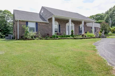 432 Edmondson Ferry Rd, Clarksville, TN 37040