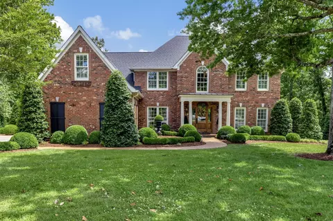 2239 Shannon Dr, Murfreesboro, TN 37129