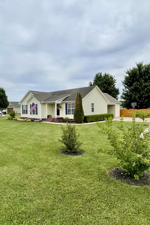110 Kitty Meyer Ln, Loretto, TN 38469 photo 2