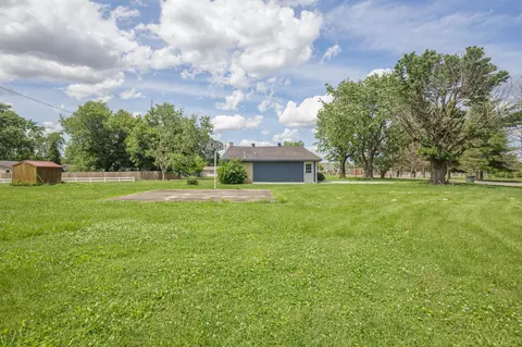 702 Portland Blvd, Portland, TN 37148